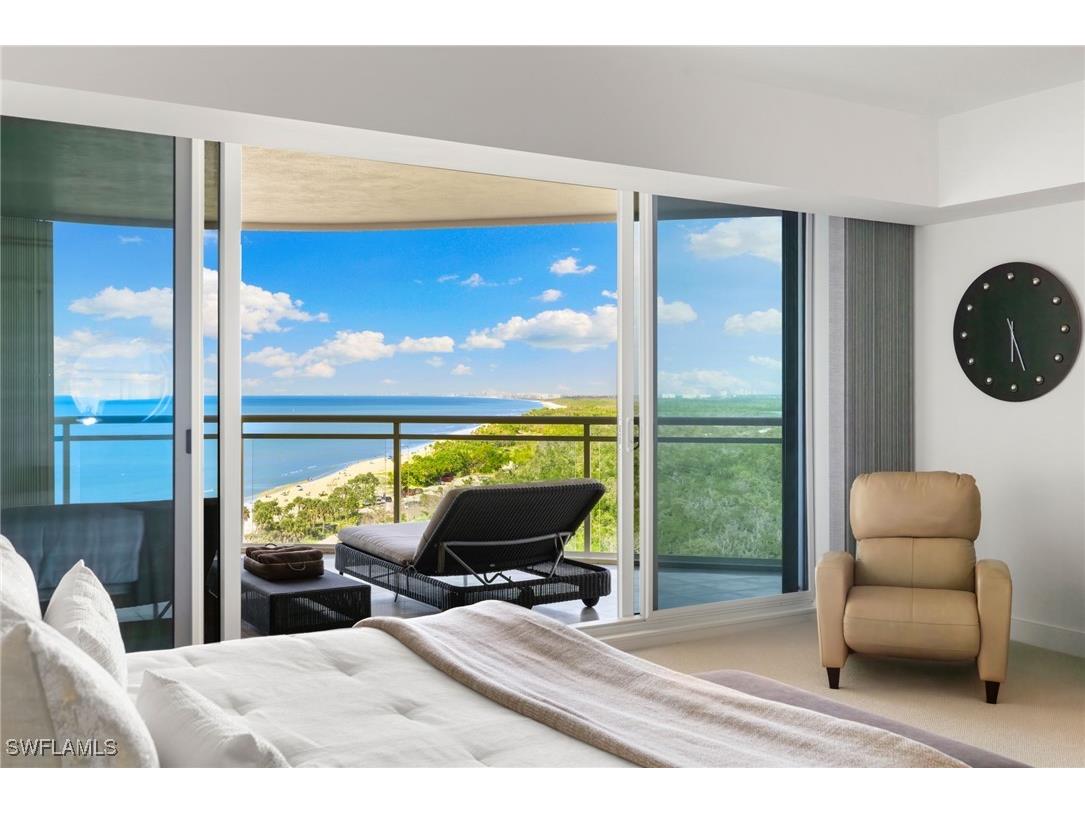 11125 Gulf Shore Drive #PH-7 Naples FL 34108 225074302 image23