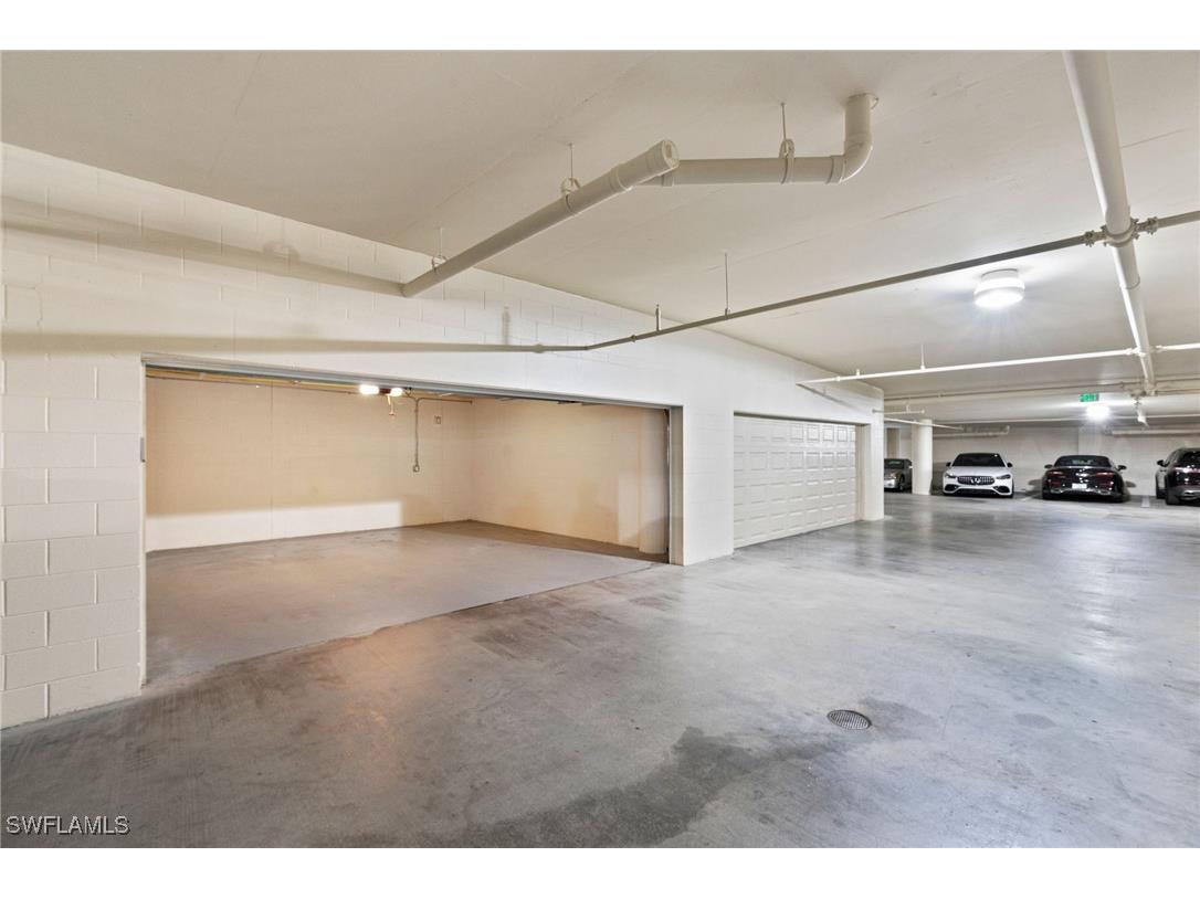 11125 Gulf Shore Drive #PH-7 Naples FL 34108 225074302 image36