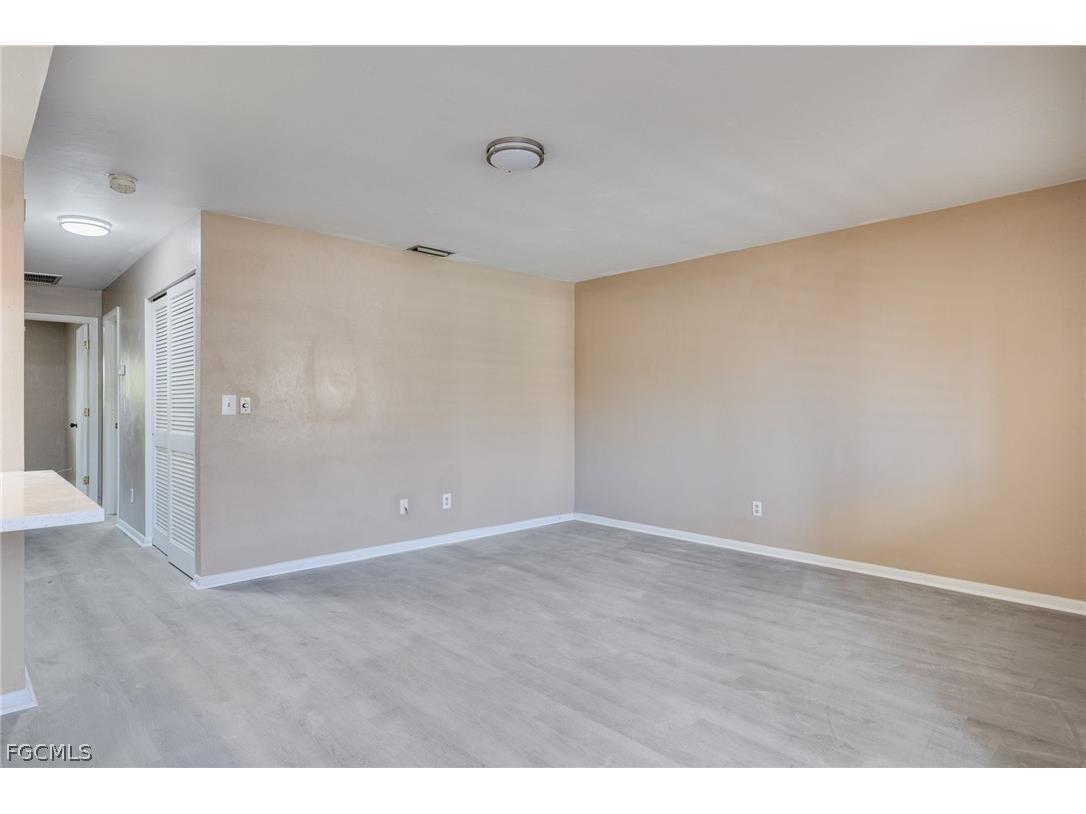 1113 Cape Coral Parkway W #101 Cape Coral FL 33914 2026008718 image9