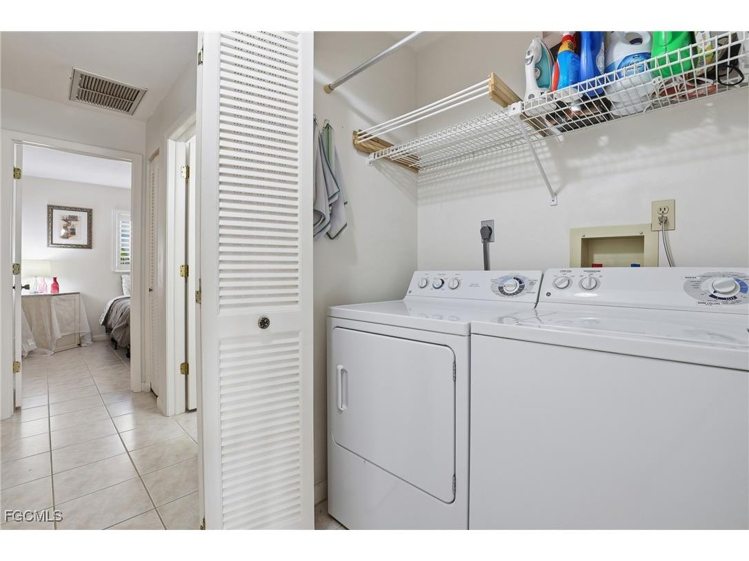 1113 Cape Coral Parkway W #102 Cape Coral FL 33914 2025017366 image26