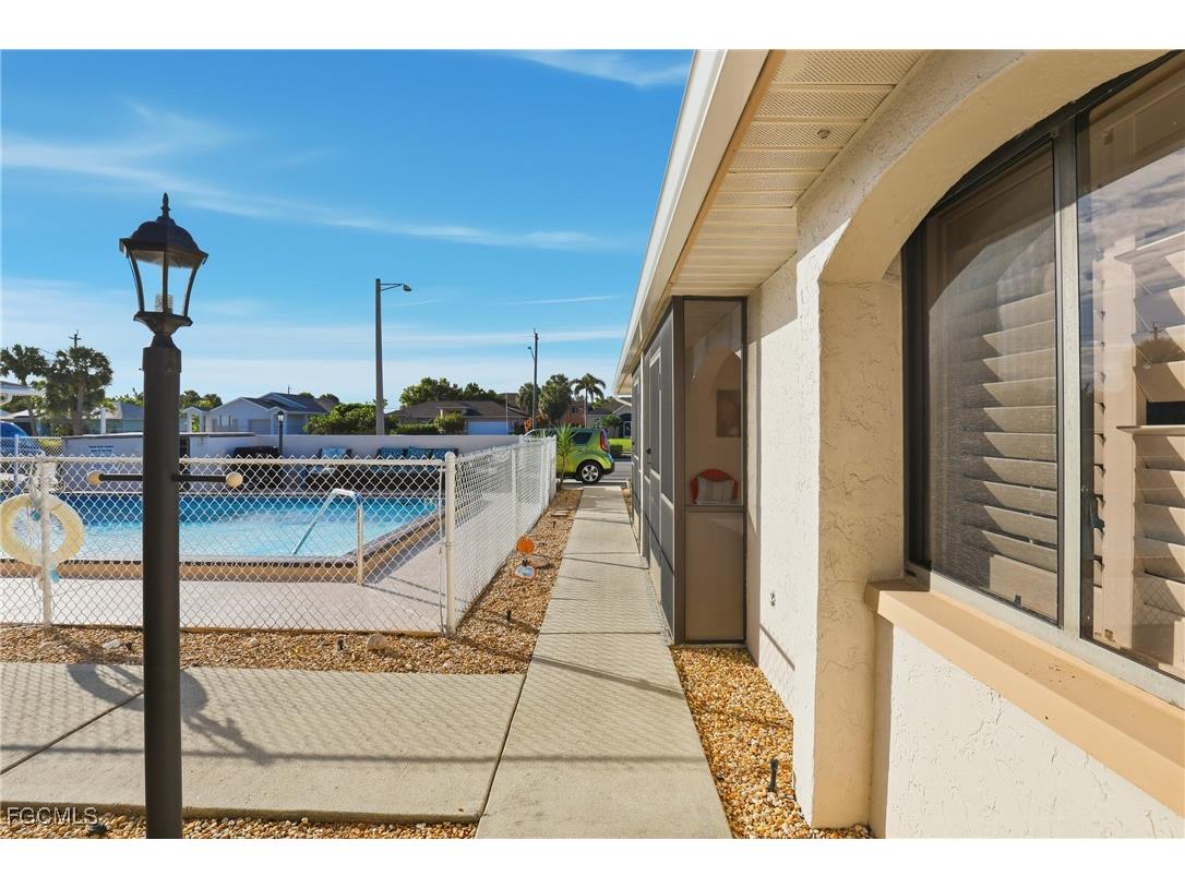 1113 Cape Coral Parkway W #102 Cape Coral FL 33914 2025017366 image30
