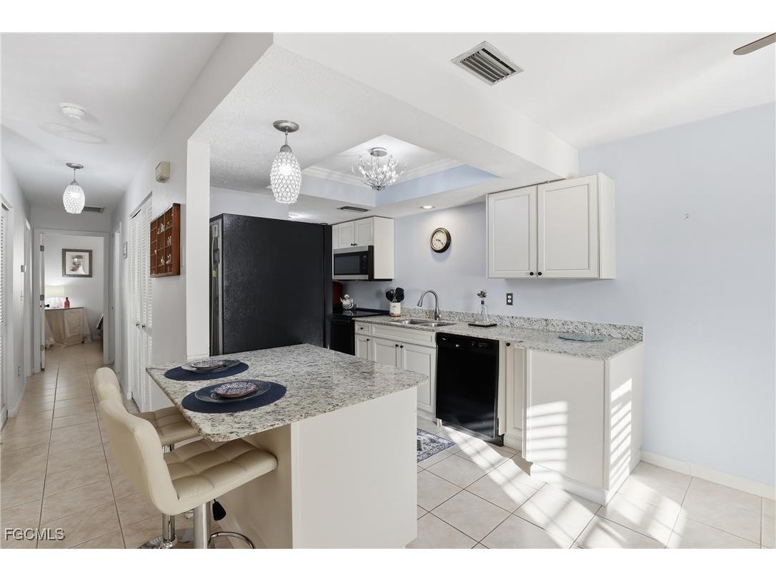 1113 Cape Coral Parkway W #102 Cape Coral FL 33914 2025017366 image8