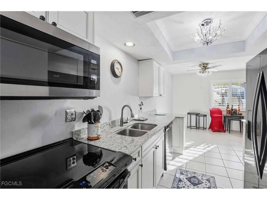 1113 Cape Coral Parkway W #102 Cape Coral FL 33914 2025017366 image9