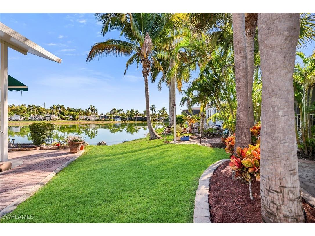 1113 Diamond Lake Circle Naples FL 34114 225081162 image1