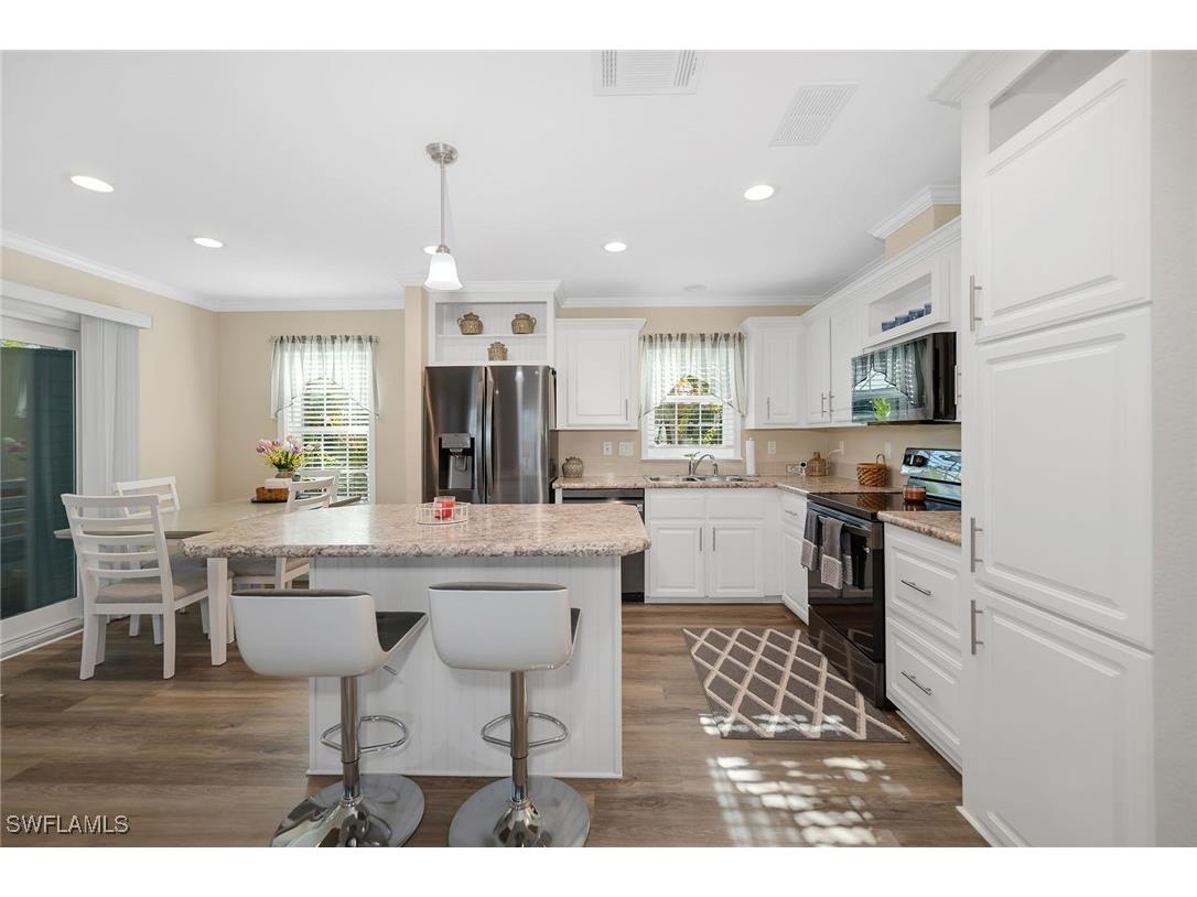 1113 Diamond Lake Circle Naples FL 34114 225081162 image10