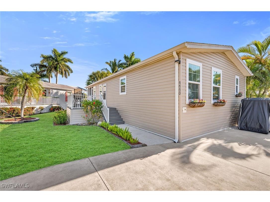 1113 Diamond Lake Circle Naples FL 34114 225081162 image33