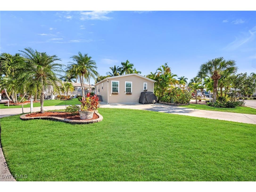 1113 Diamond Lake Circle Naples FL 34114 225081162 image36