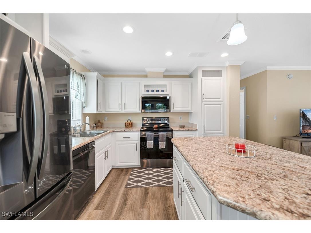 1113 Diamond Lake Circle Naples FL 34114 225081162 image9