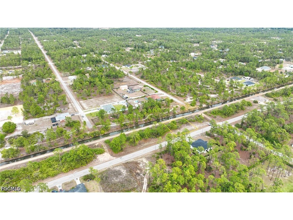 1113 E 12th Street Lehigh Acres FL 33972 2026023851 image4