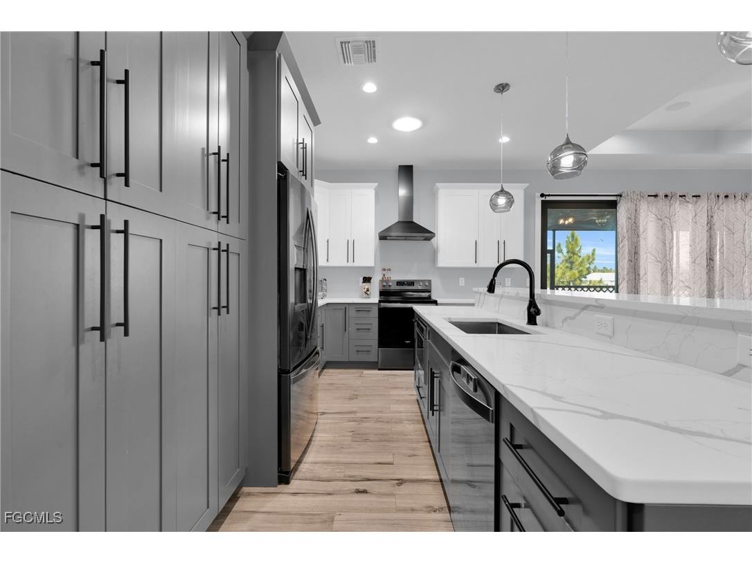 1113 Elegans Street E Lehigh Acres FL 33974 2026005082 image7