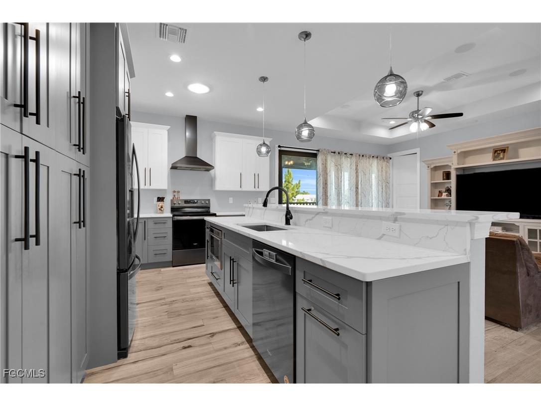 1113 Elegans Street E Lehigh Acres FL 33974 2026005082 image8