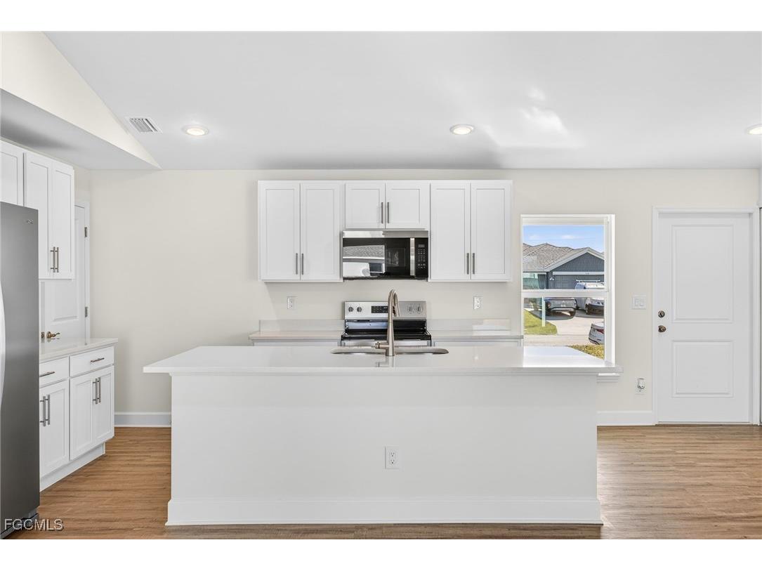 1113 NW 12th Terrace Cape Coral FL 33993 2026004868 image12