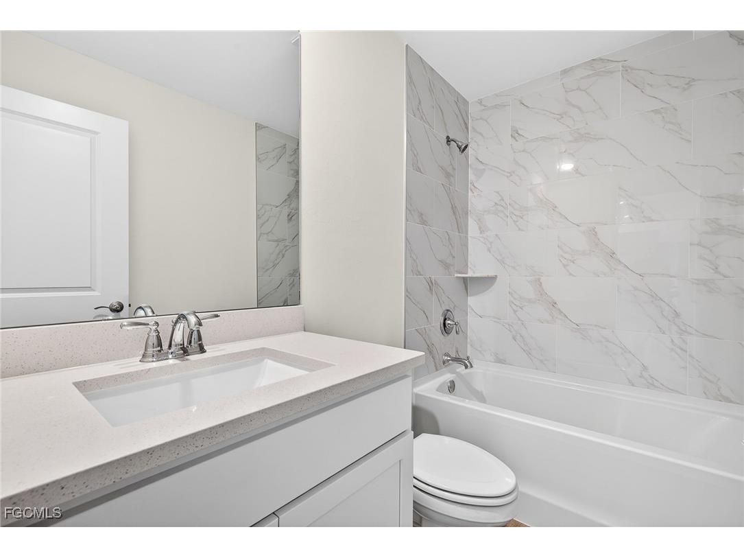 1113 NW 12th Terrace Cape Coral FL 33993 2026004868 image21