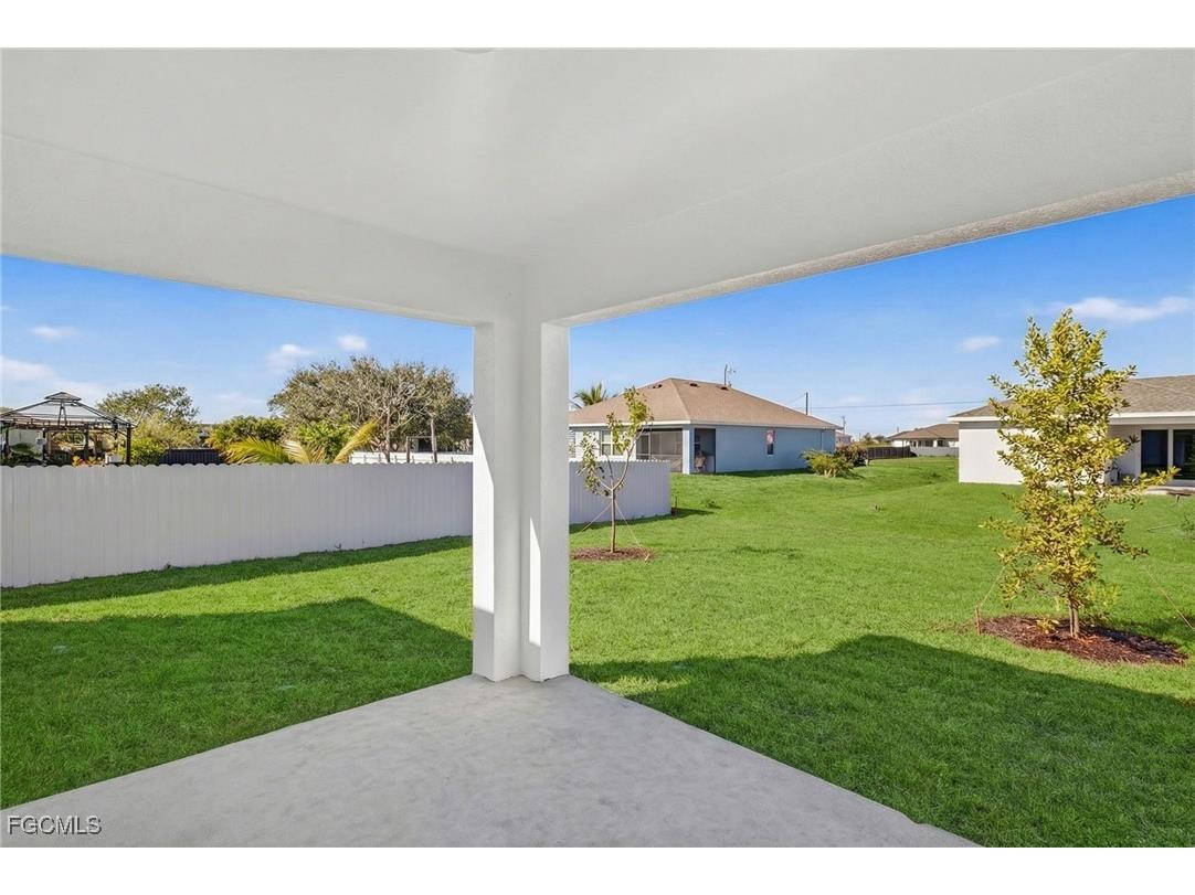 1113 NW 12th Terrace Cape Coral FL 33993 2026004868 image26