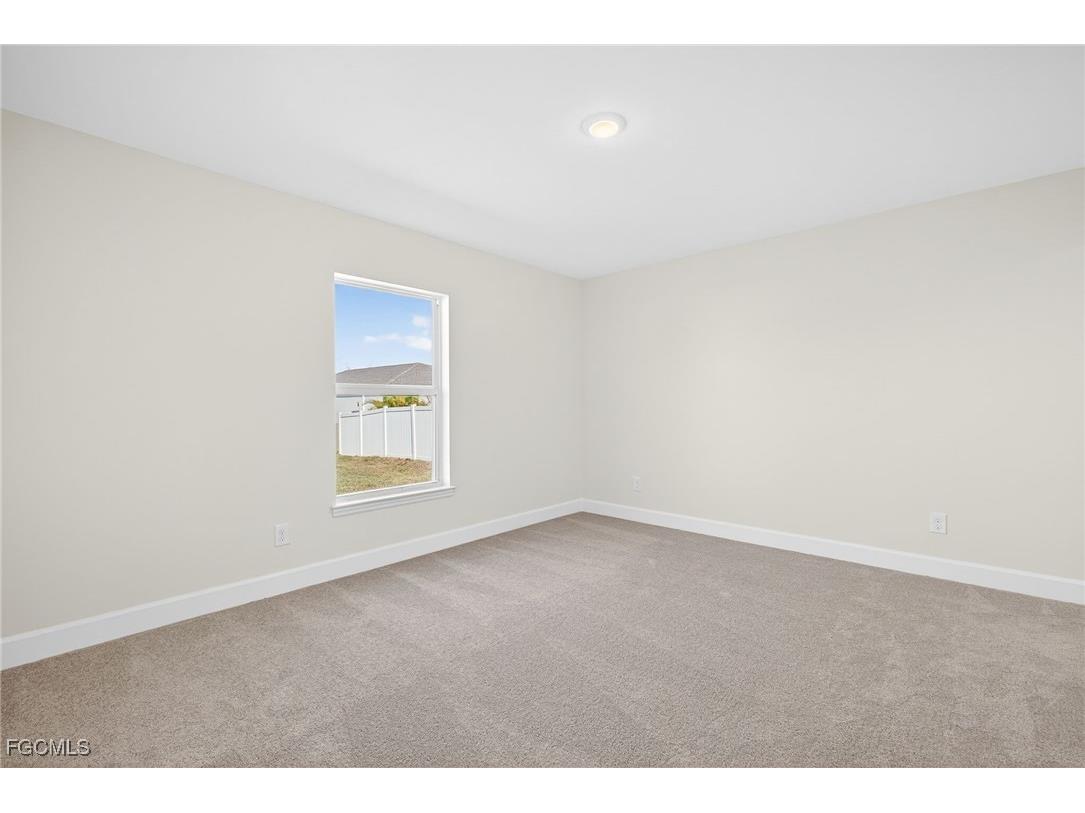 1113 NW 12th Terrace Cape Coral FL 33993 2026004868 image9