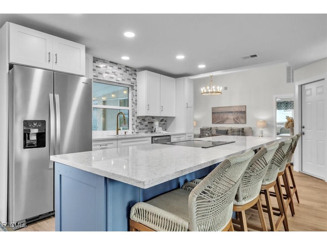 1113 SE 17th Street Cape Coral FL 33990 2025018950 image1