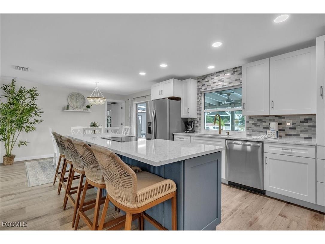 1113 SE 17th Street Cape Coral FL 33990 2025018950 image10