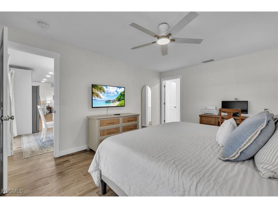 1113 SE 17th Street Cape Coral FL 33990 2025018950 image21