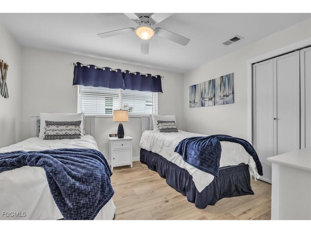 1113 SE 17th Street Cape Coral FL 33990 2025018950 image34