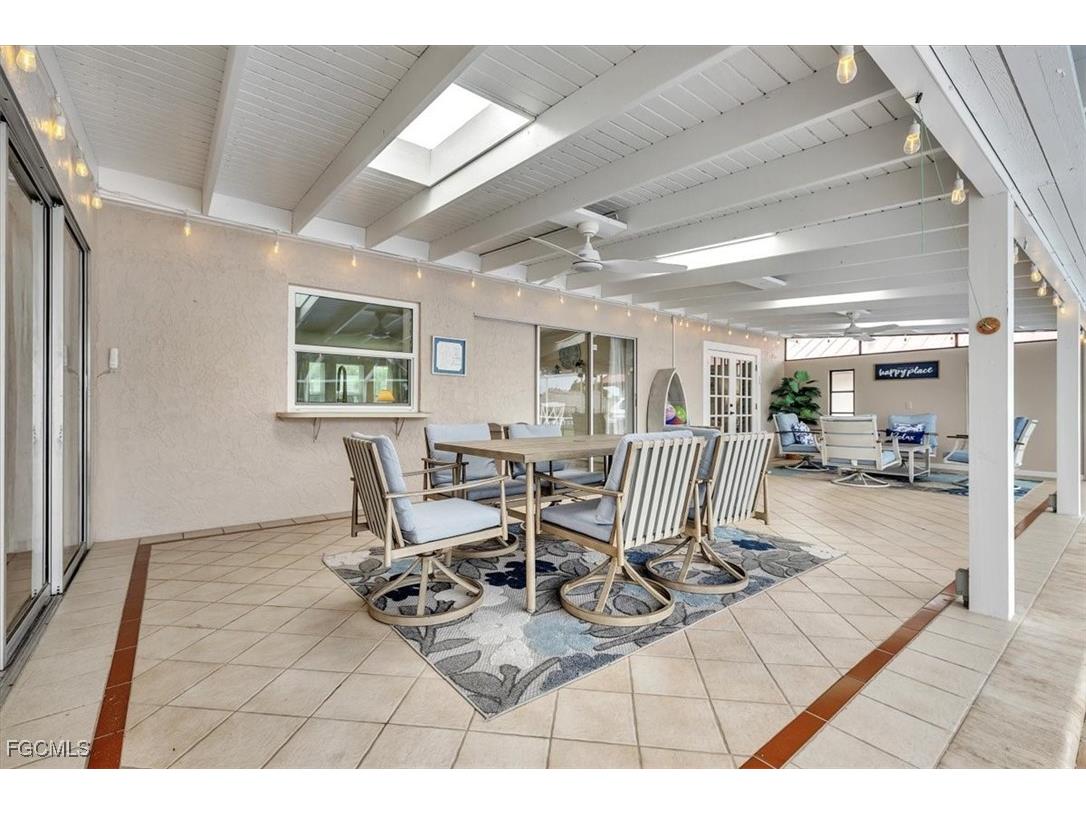 1113 SE 17th Street Cape Coral FL 33990 2025018950 image37