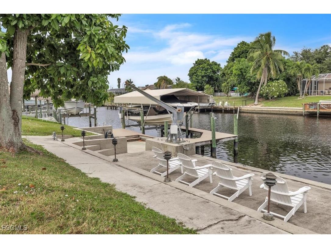 1113 SE 17th Street Cape Coral FL 33990 2025018950 image44