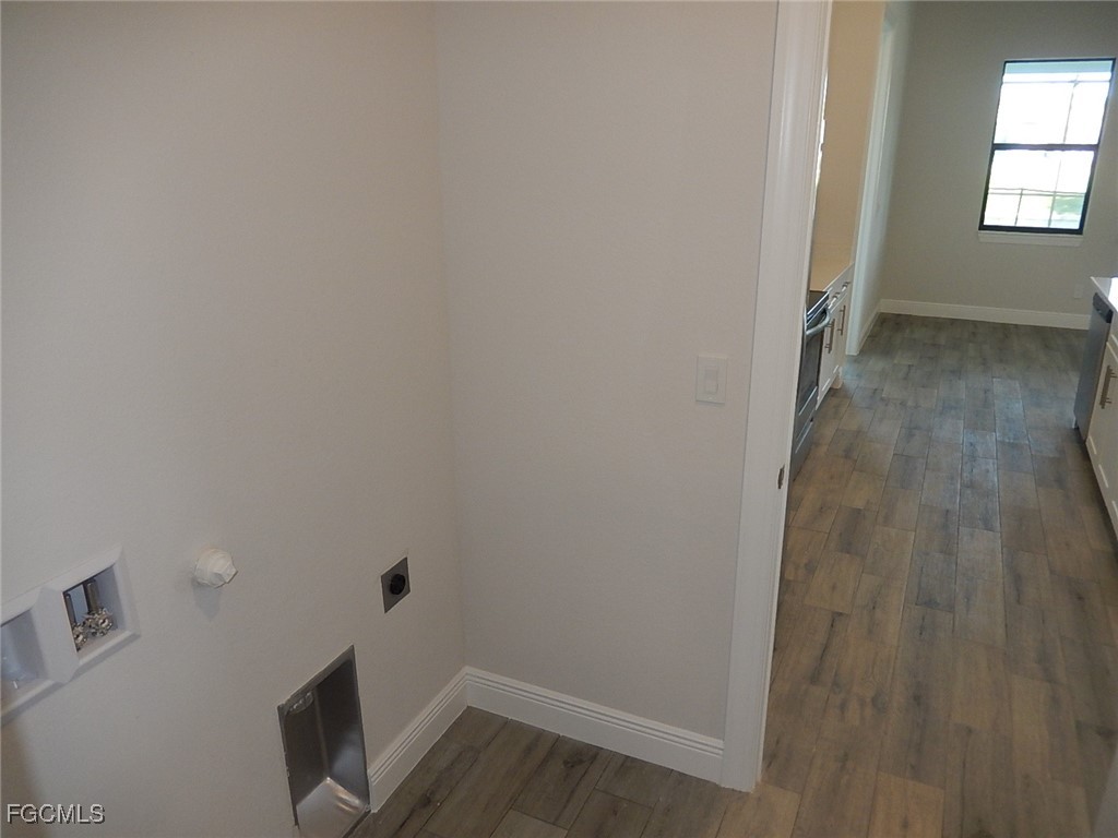 1113 SW 1st Terrace Cape Coral FL 33991 2025015508 image14