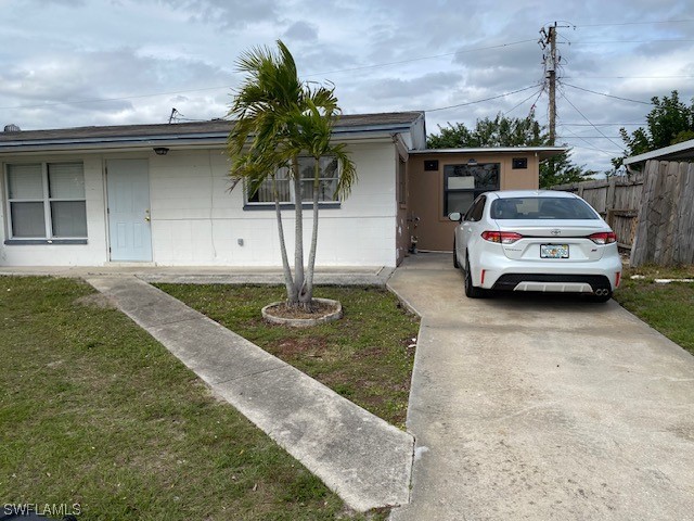 1113 Vineyard Street Lehigh Acres FL 33936 224007997 image1