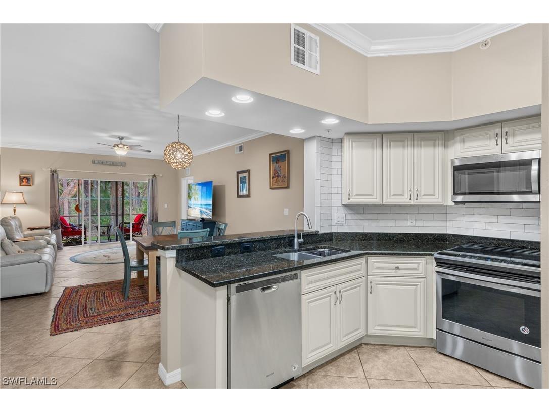 1113 Winding Pines Circle #104 Cape Coral FL 33909 224006918 image1