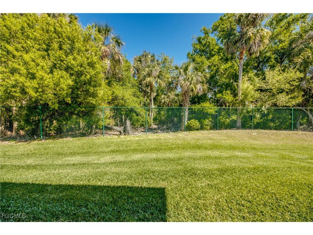 1113 Winding Pines Circle #108 Cape Coral FL 33909 2025010541 image34