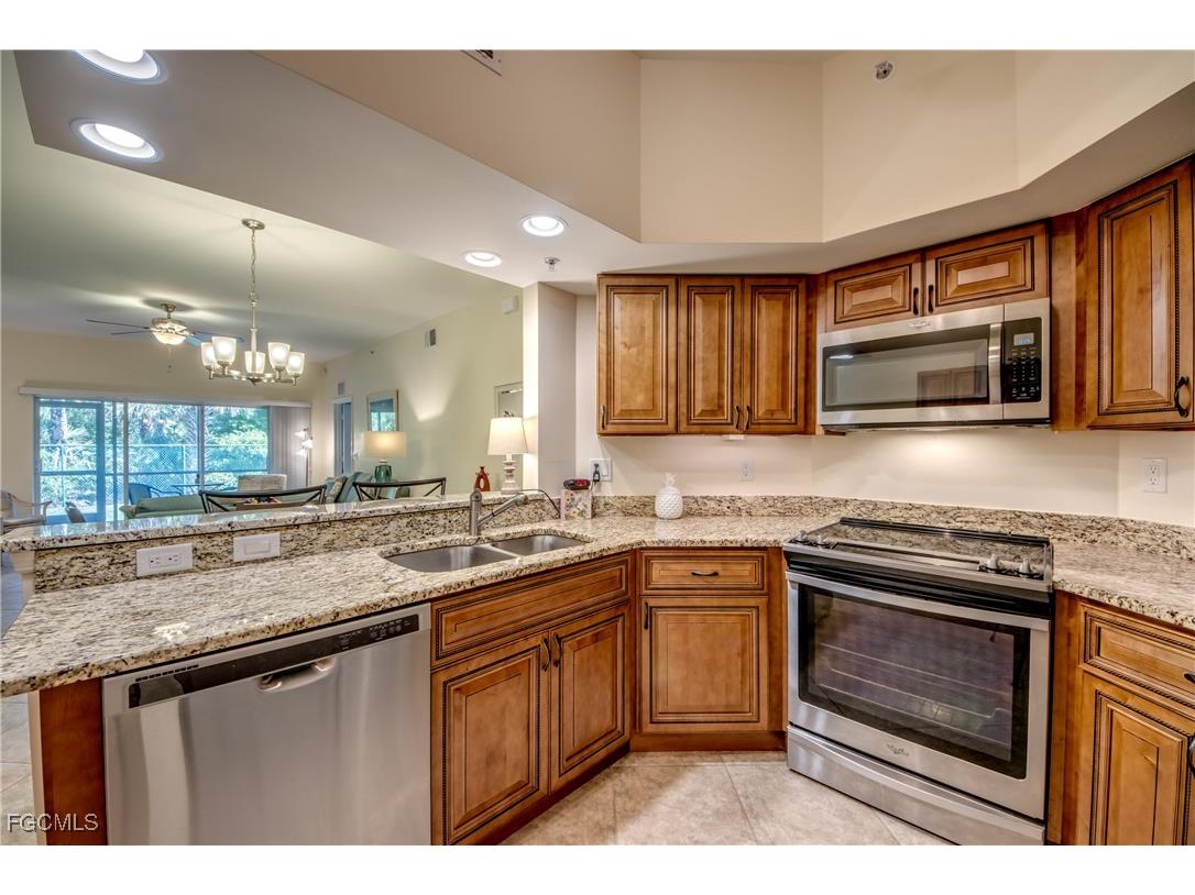 1113 Winding Pines Circle #108 Cape Coral FL 33909 2025010541 image6