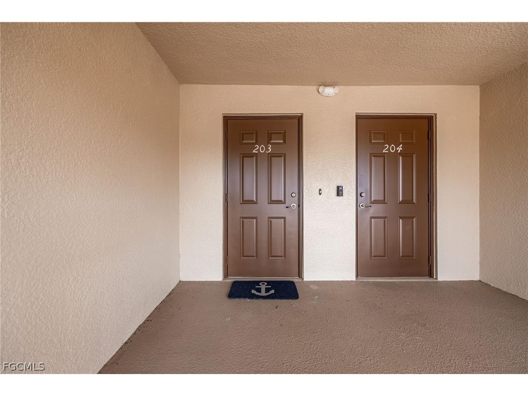 1113 Winding Pines Circle #203 Cape Coral FL 33909 2026007800 image10
