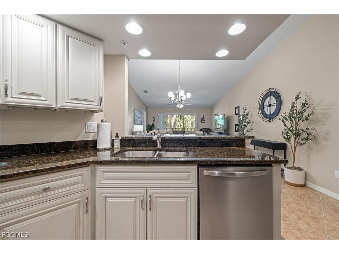 1113 Winding Pines Circle #203 Cape Coral FL 33909 2026007800 image13