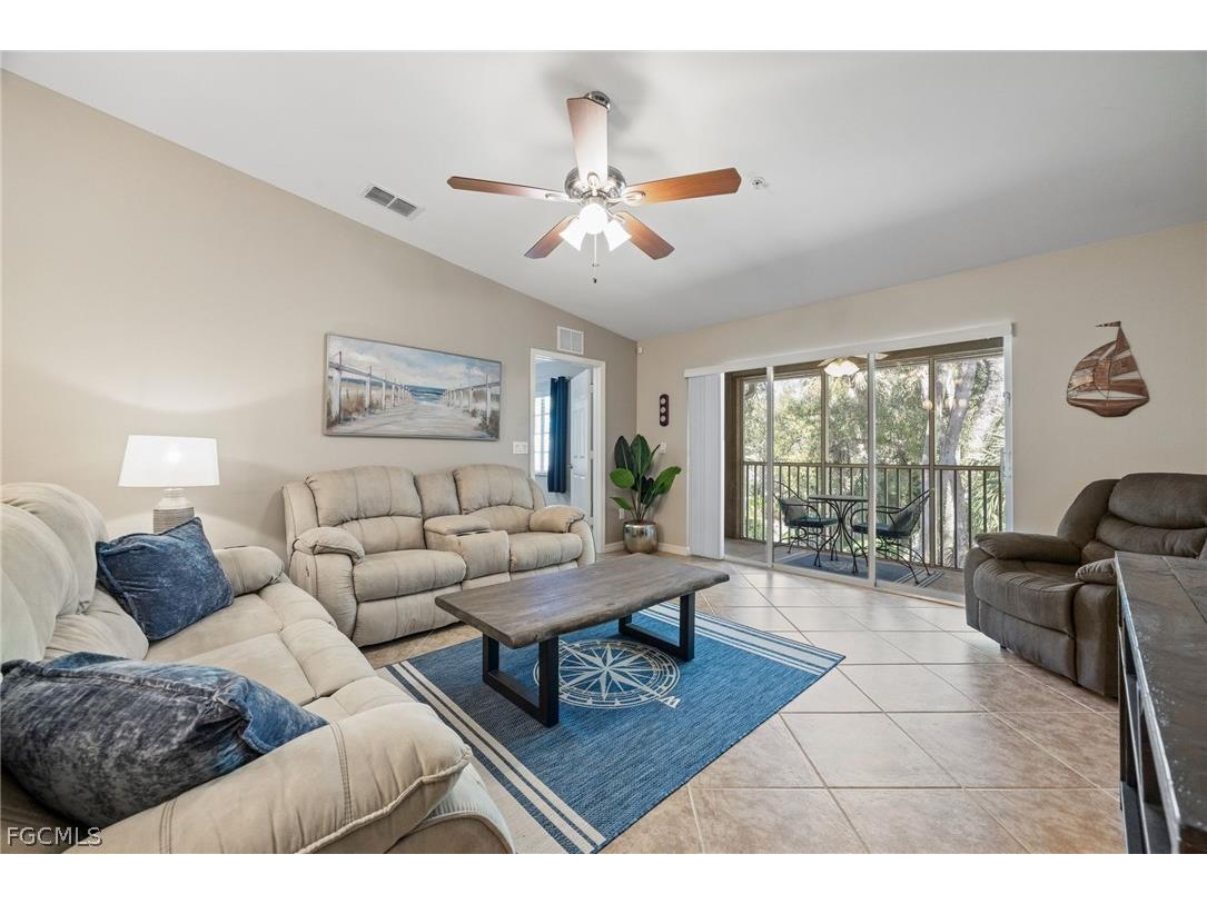 1113 Winding Pines Circle #203 Cape Coral FL 33909 2026007800 image6