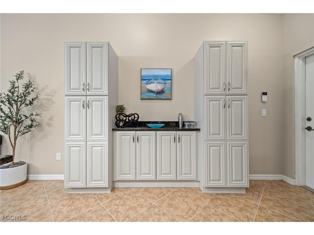 1113 Winding Pines Circle #203 Cape Coral FL 33909 2026007800 image7