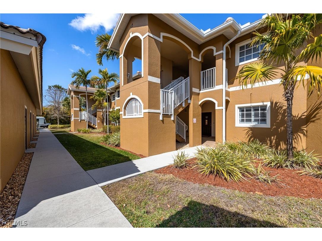 1113 Winding Pines Circle #203 Cape Coral FL 33909 2026007800 image8