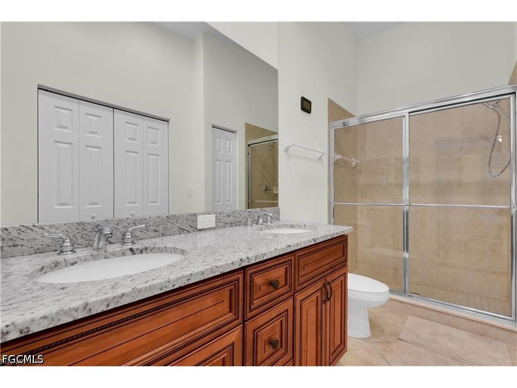 1113 Winding Pines Circle #204 Cape Coral FL 33909 2026015395 image8