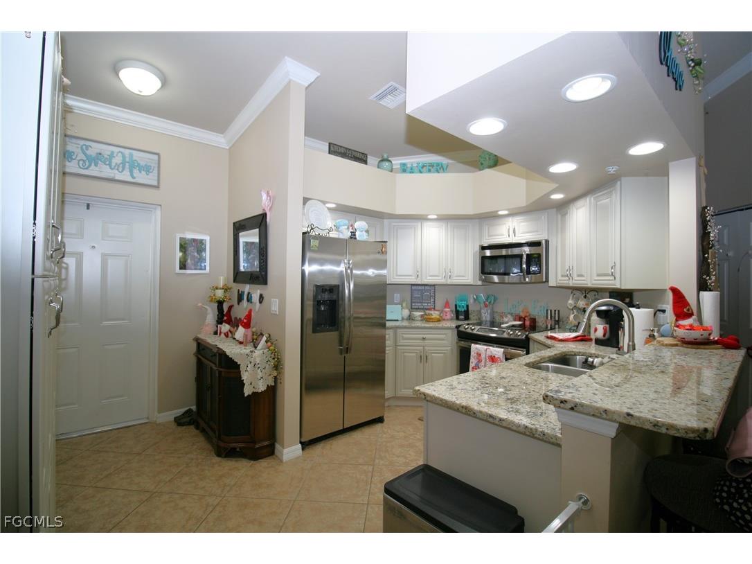 1113 Winding Pines Circle #205 Cape Coral FL 33909 2026010476 image5