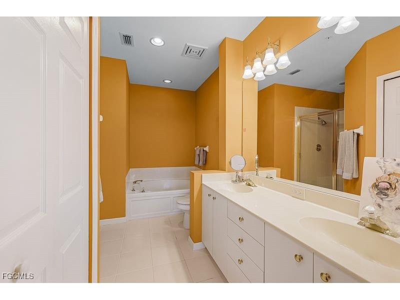 11130 Harbour Yacht Court #13B Fort Myers FL 33908 2025009202 image12