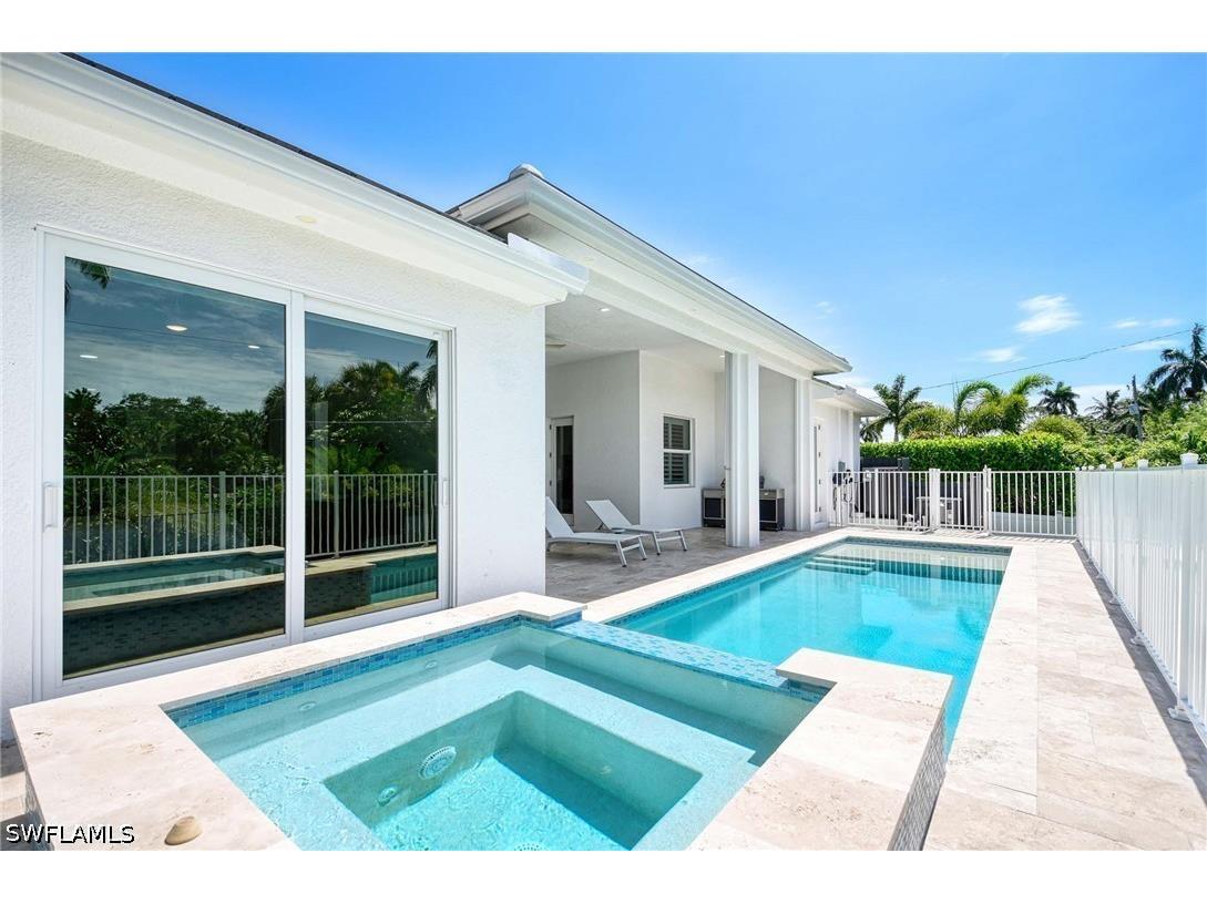1114 6th Lane N Naples FL 34102 226021145 image28