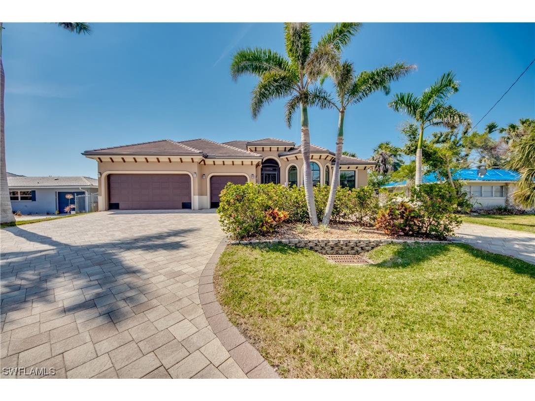 1114 Lucerne Avenue Cape Coral FL 33904 223067180 image1