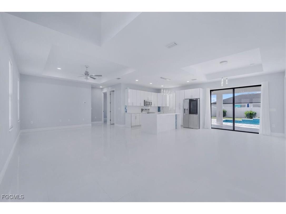 1114 NE 7th Avenue Cape Coral FL 33909 2026004070 image16