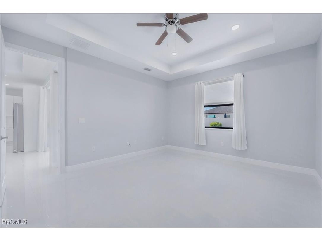 1114 NE 7th Avenue Cape Coral FL 33909 2026004070 image19
