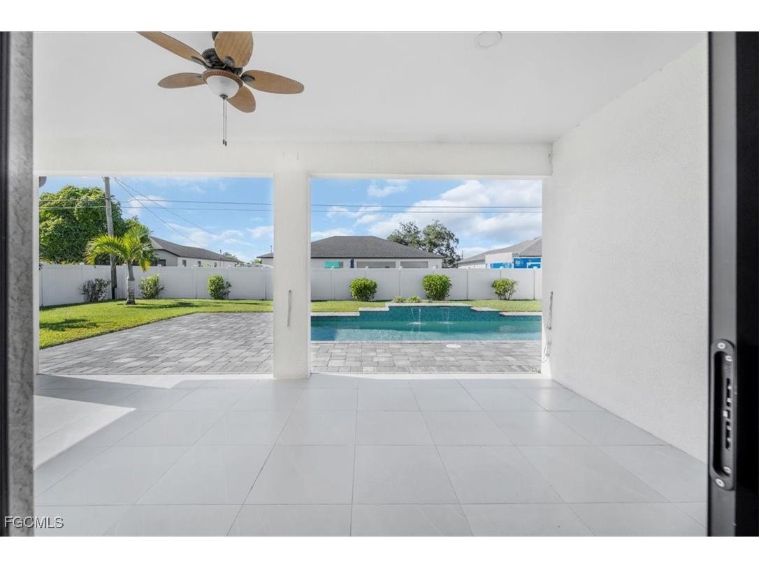 1114 NE 7th Avenue Cape Coral FL 33909 2026004070 image24