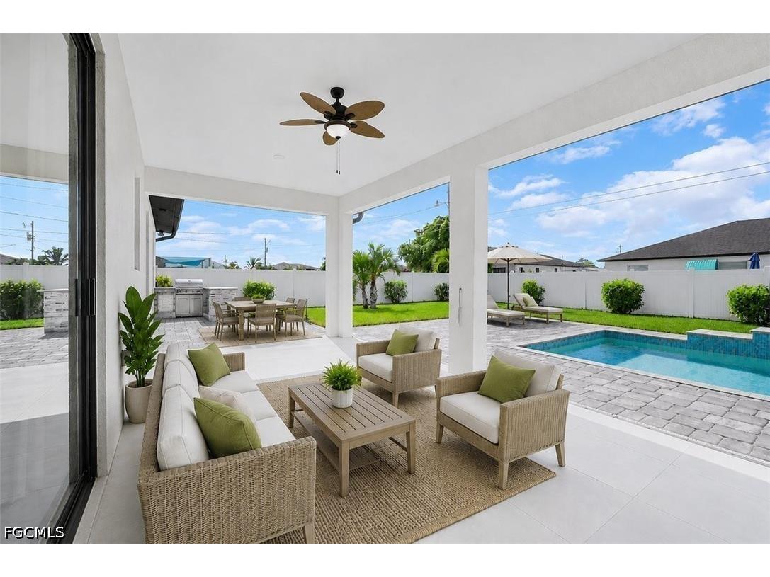1114 NE 7th Avenue Cape Coral FL 33909 2026004070 image3