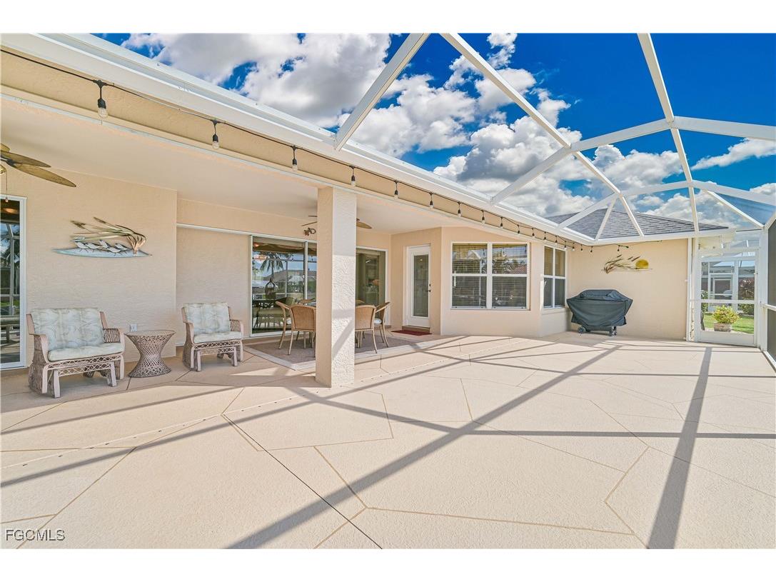 1114 SE 21st Terrace Cape Coral FL 33990 2025016605 image15