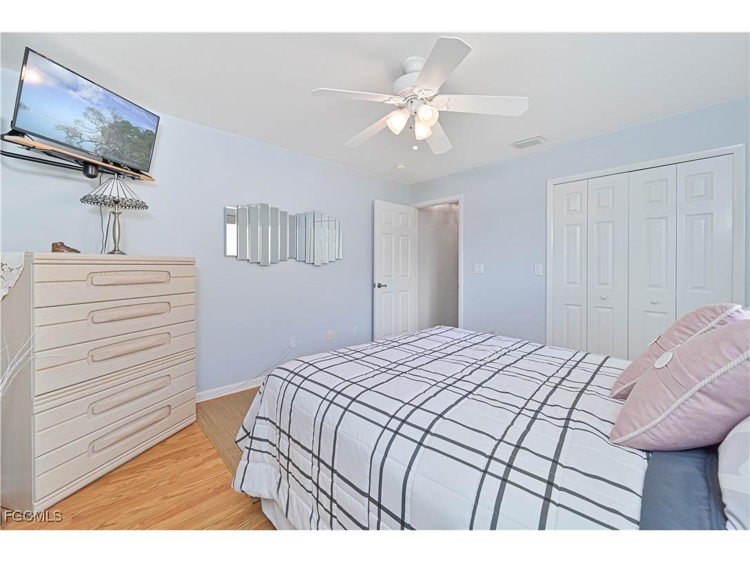 1114 SE 21st Terrace Cape Coral FL 33990 2025016605 image36