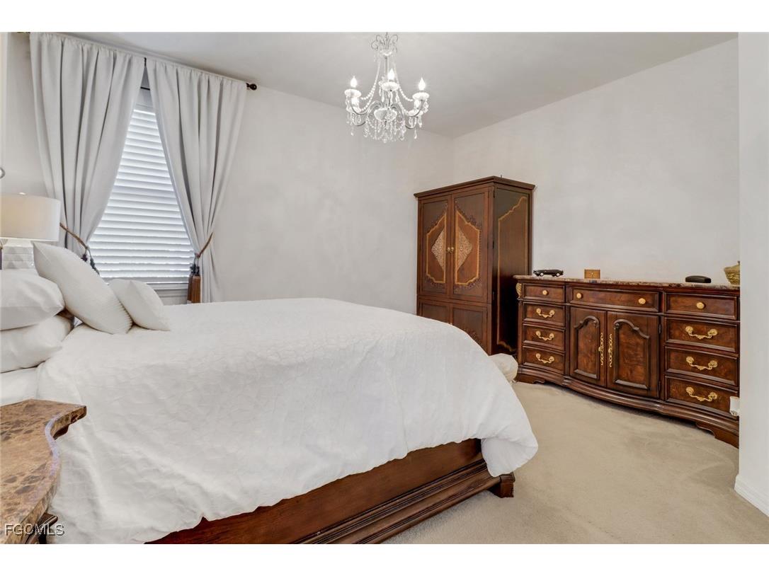 1114 SW Trafalgar Parkway Cape Coral FL 33991 2026000042 image10