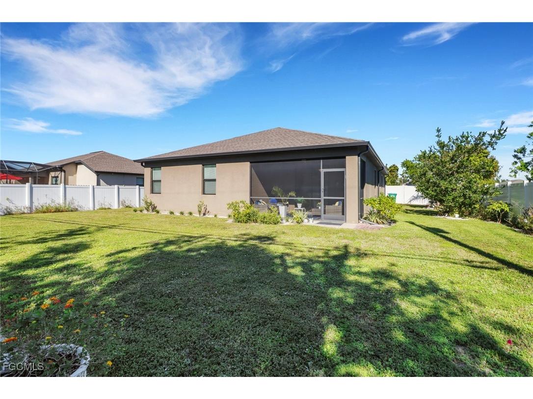1114 SW Trafalgar Parkway Cape Coral FL 33991 2026000042 image21
