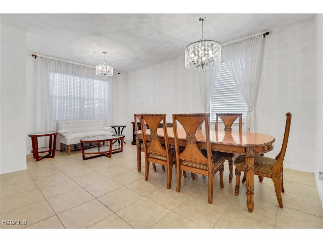 1114 SW Trafalgar Parkway Cape Coral FL 33991 2026000042 image5