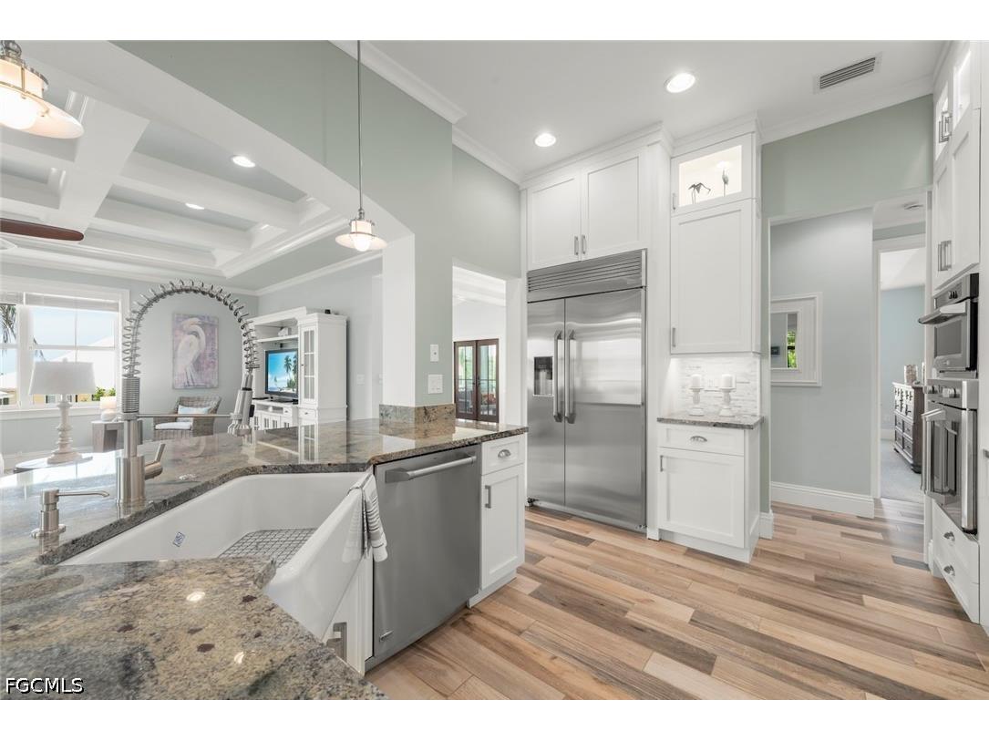 1114 Seagrape Lane Sanibel FL 33957 2026029280 image11
